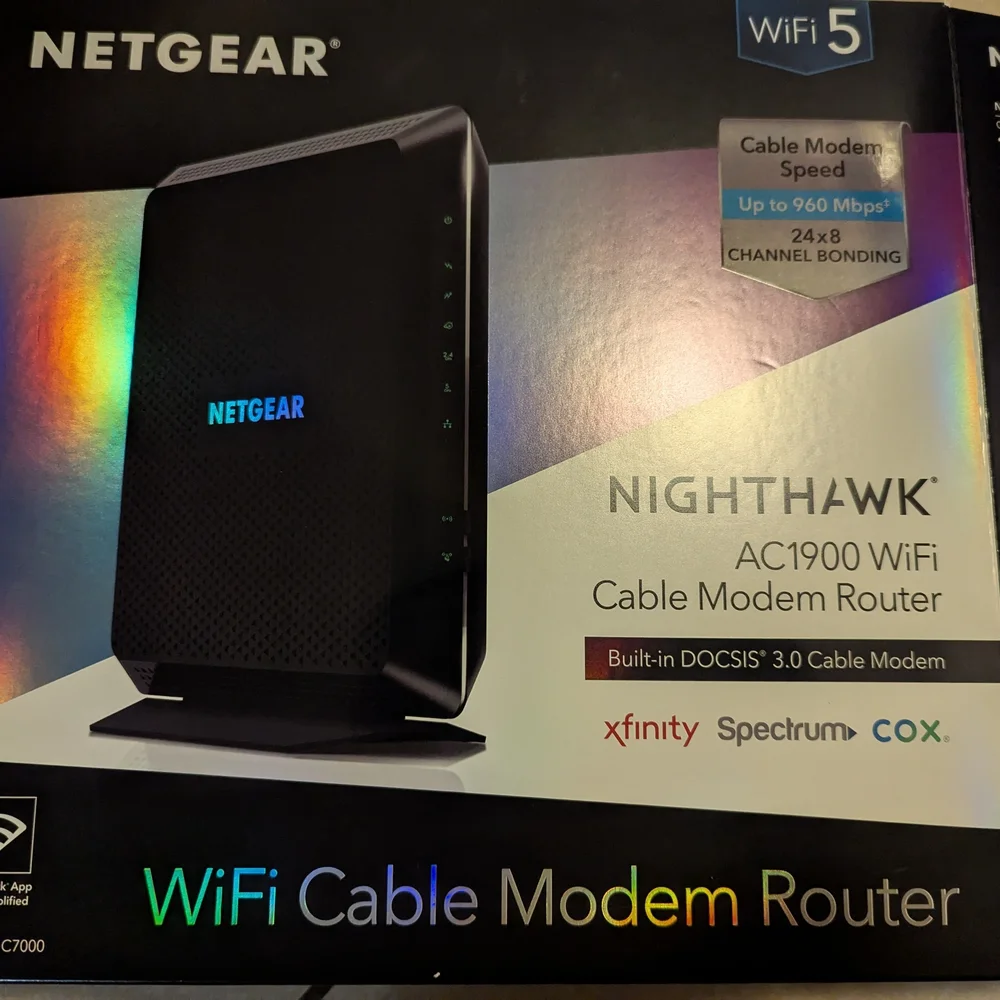 Netgear Nighthawk AC1900 Modem Router - Picture 7 of 10
